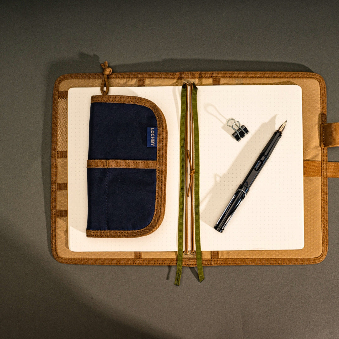 Quattro V2 Pen Organiser