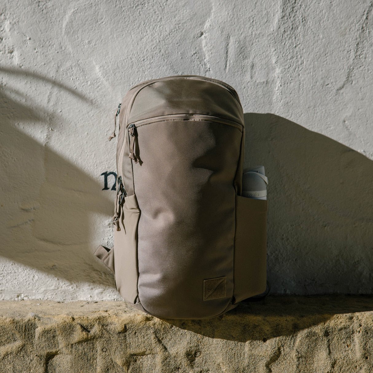 Civic Half Zip 22 L Backpack