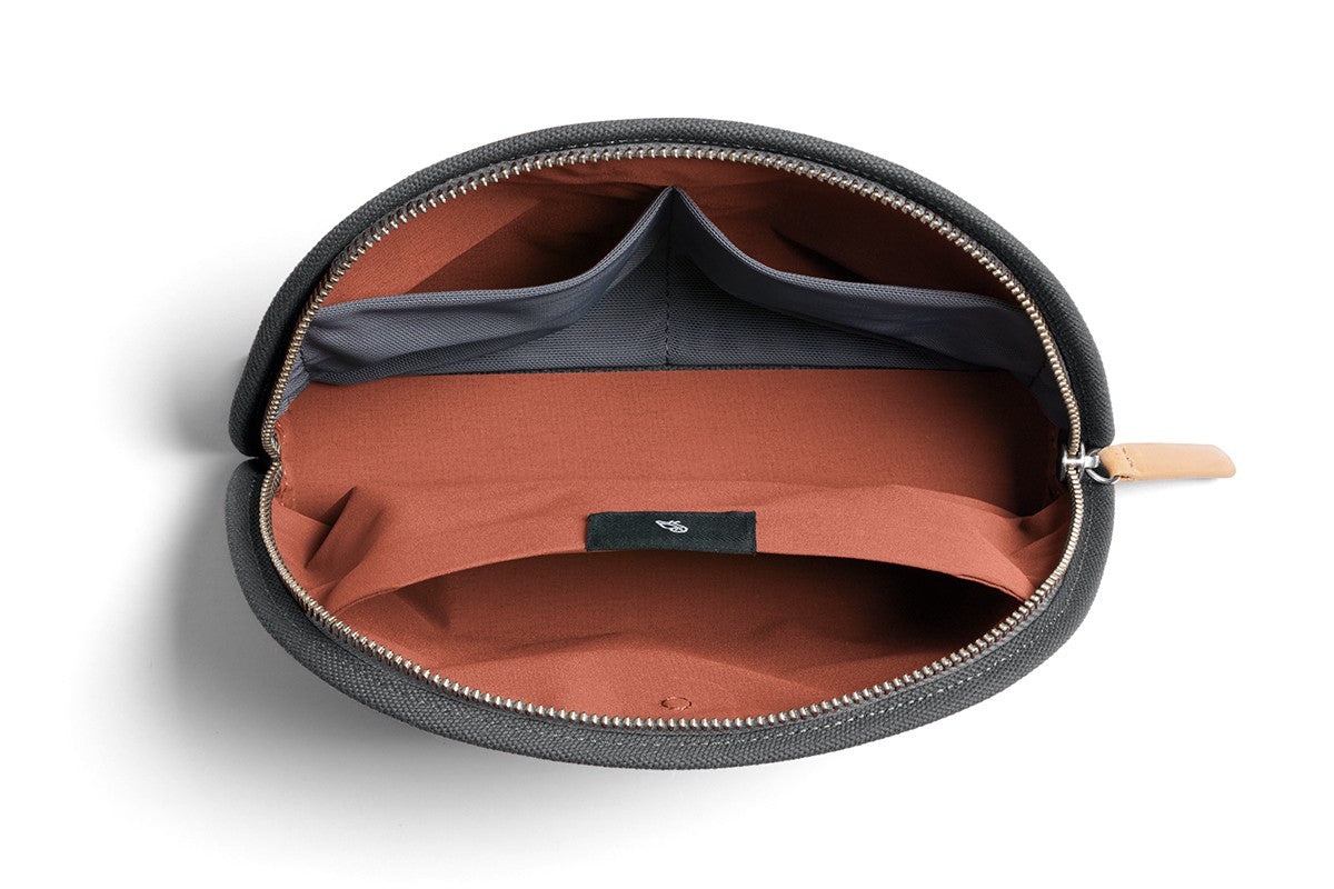 Classic Pouch