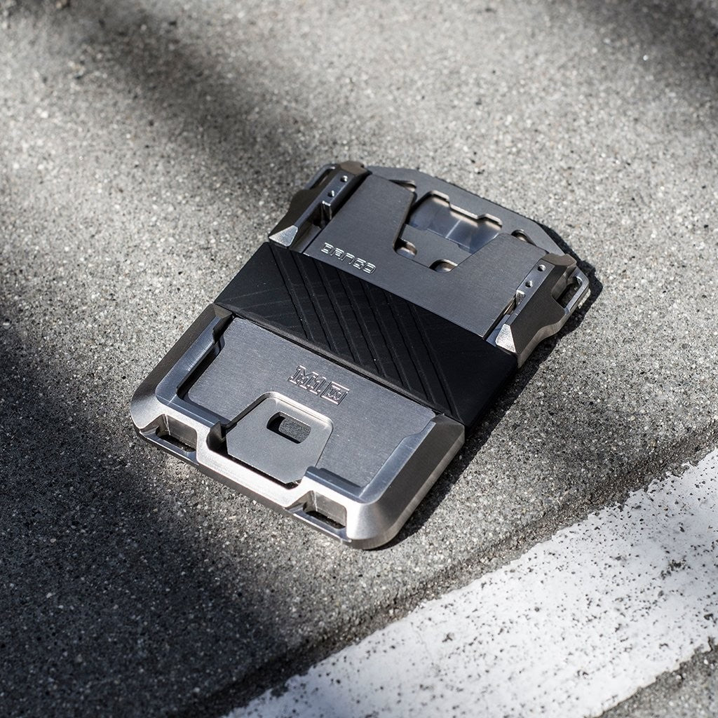 M1 Maverick Titanium Tactical - Lompakko