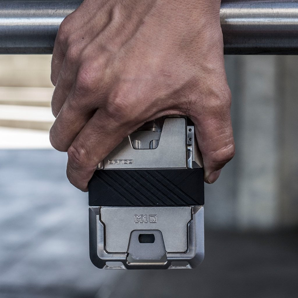 M1 Maverick Titanium Tactical - Lompakko