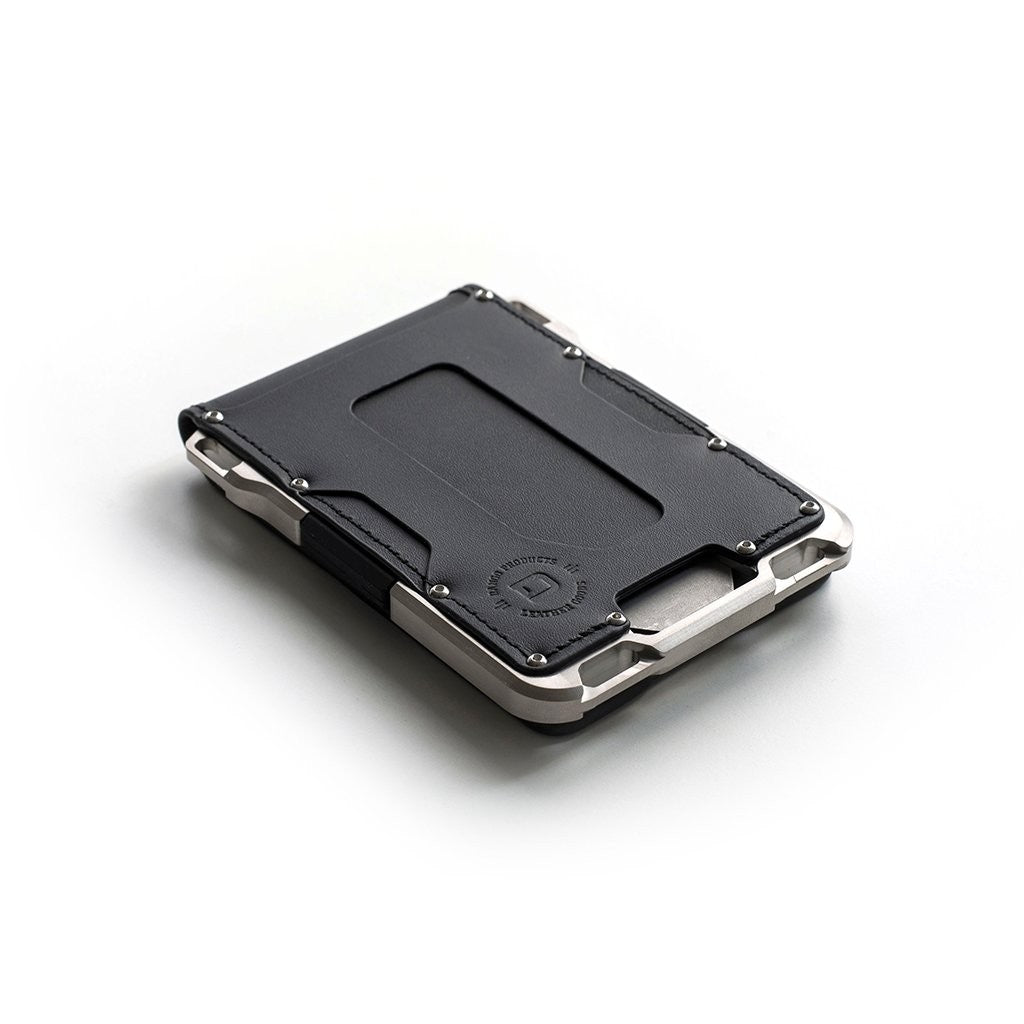 M1 Maverick Titanium Tactical Bifold - Lompakko