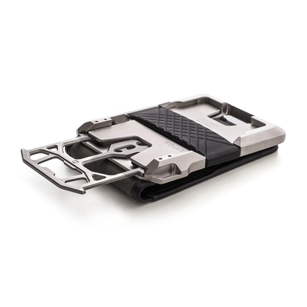 M1 Maverick Titanium Tactical Bifold - Lompakko