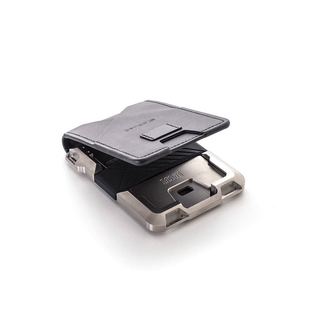 M1 Maverick Titanium Tactical Bifold - Lompakko