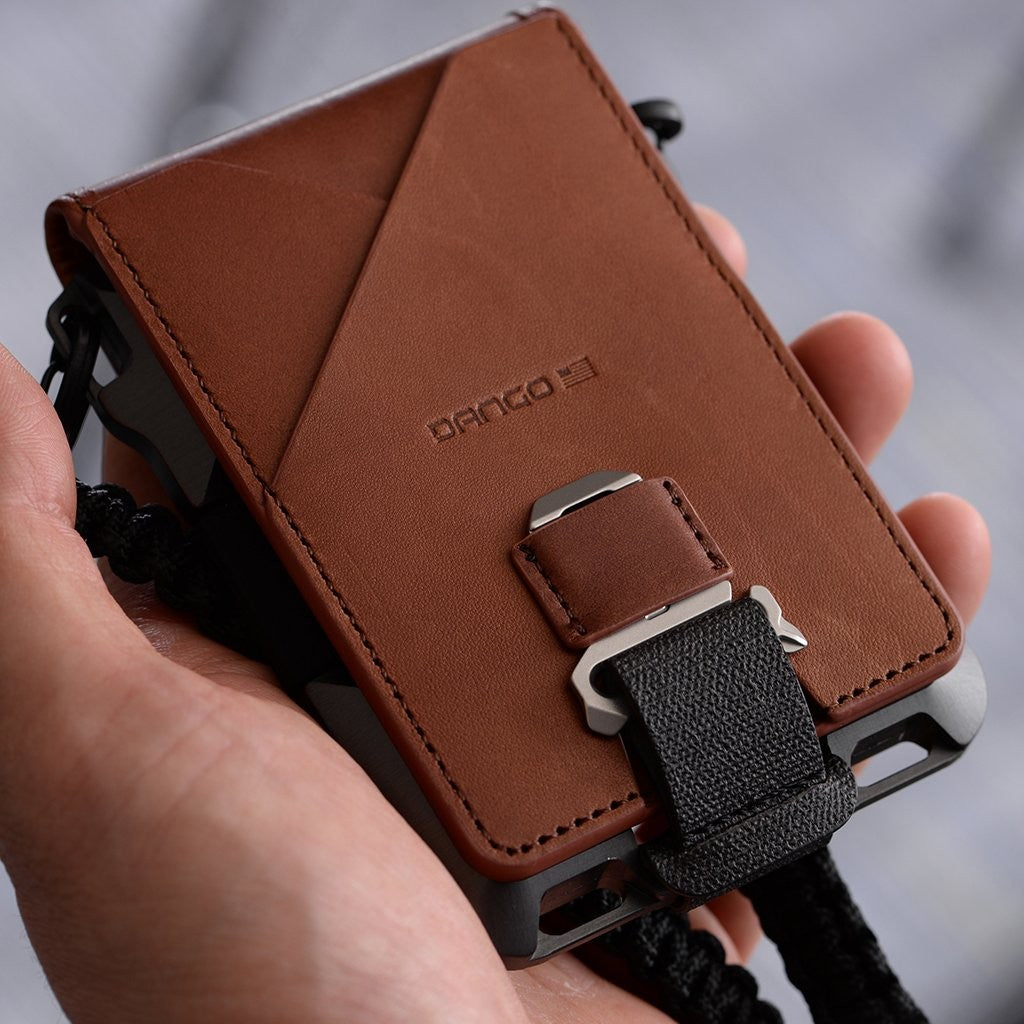 MT01 Clasp Multi-Tool - Monitoimityökalu