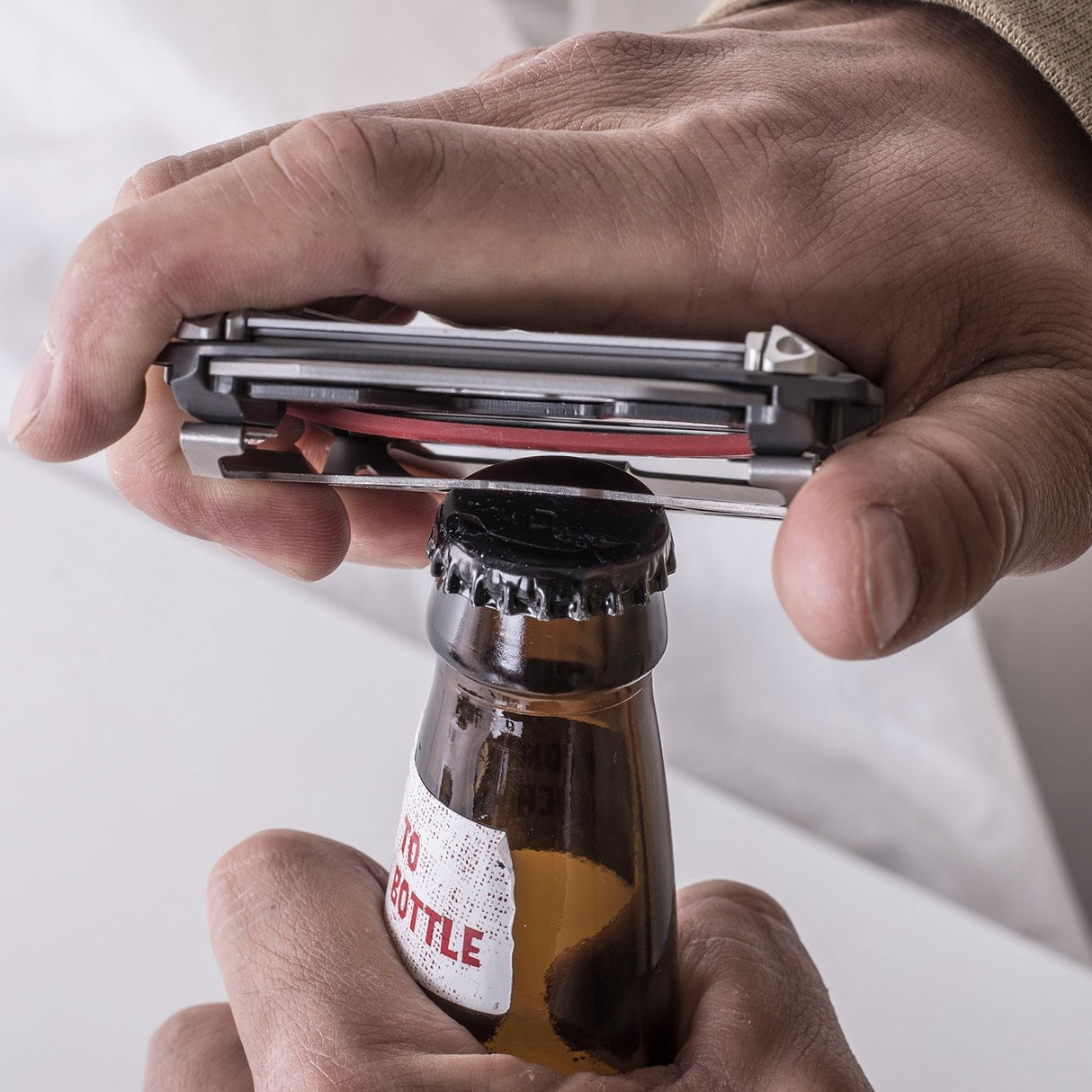 M1 Chassis Clip - Klipsu