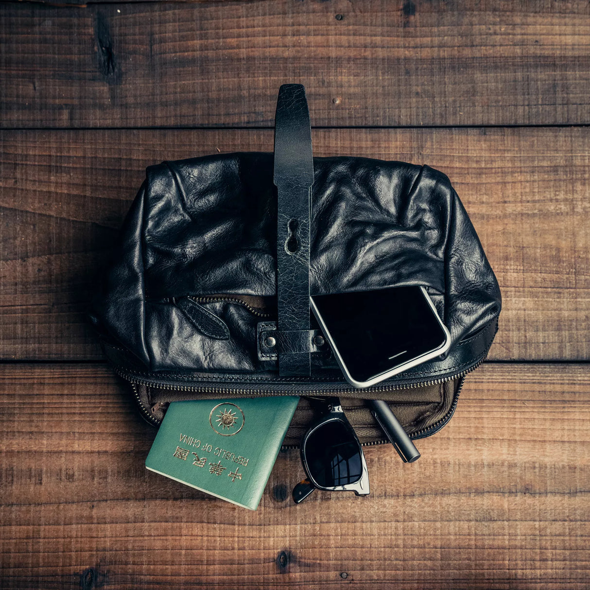 Mini Rider Leather 3.5 L Sling Bag