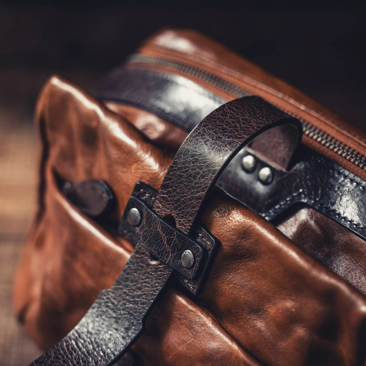 Mini Rider Leather 3.5 L Sling Bag