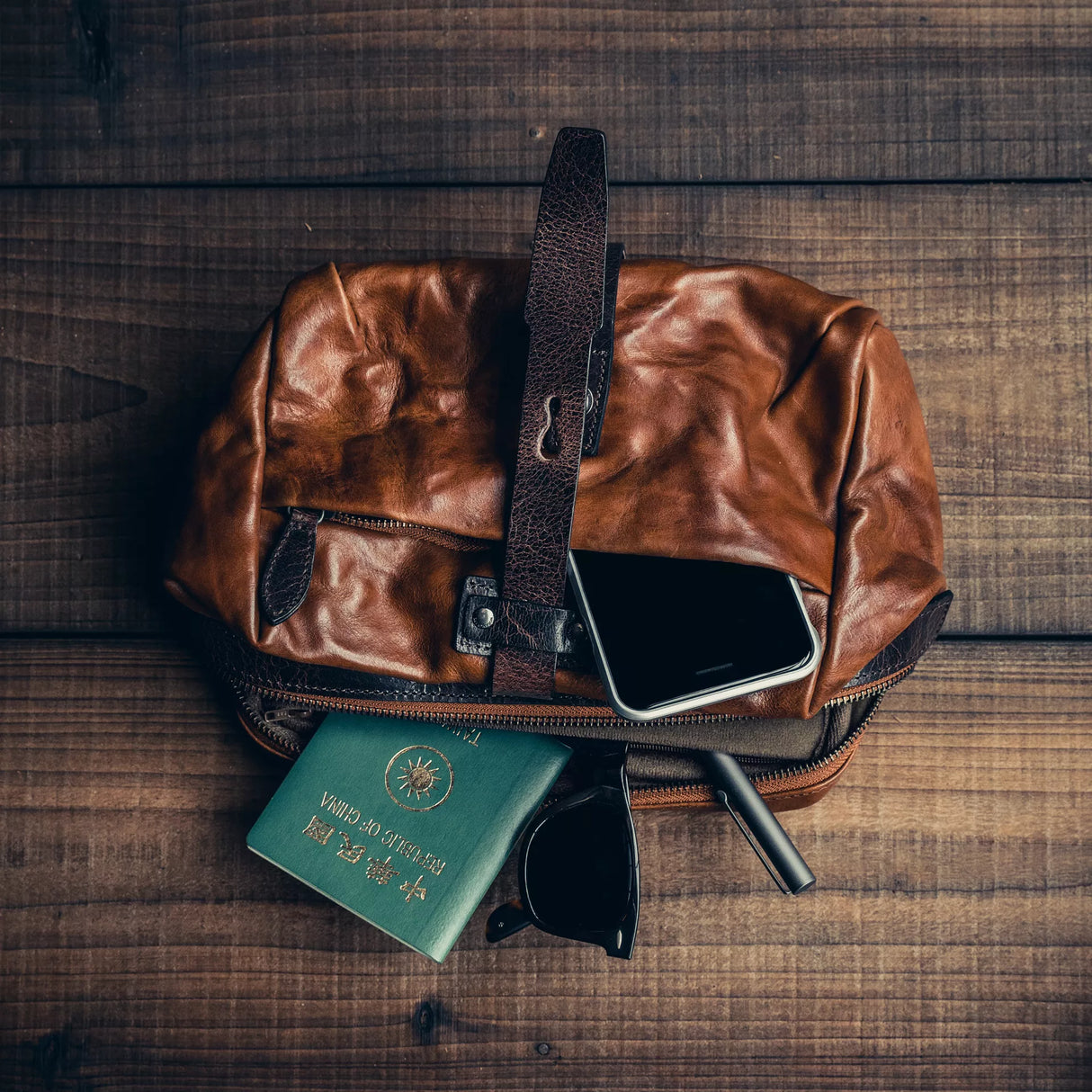 Mini Rider Leather 3.5 L Sling Bag