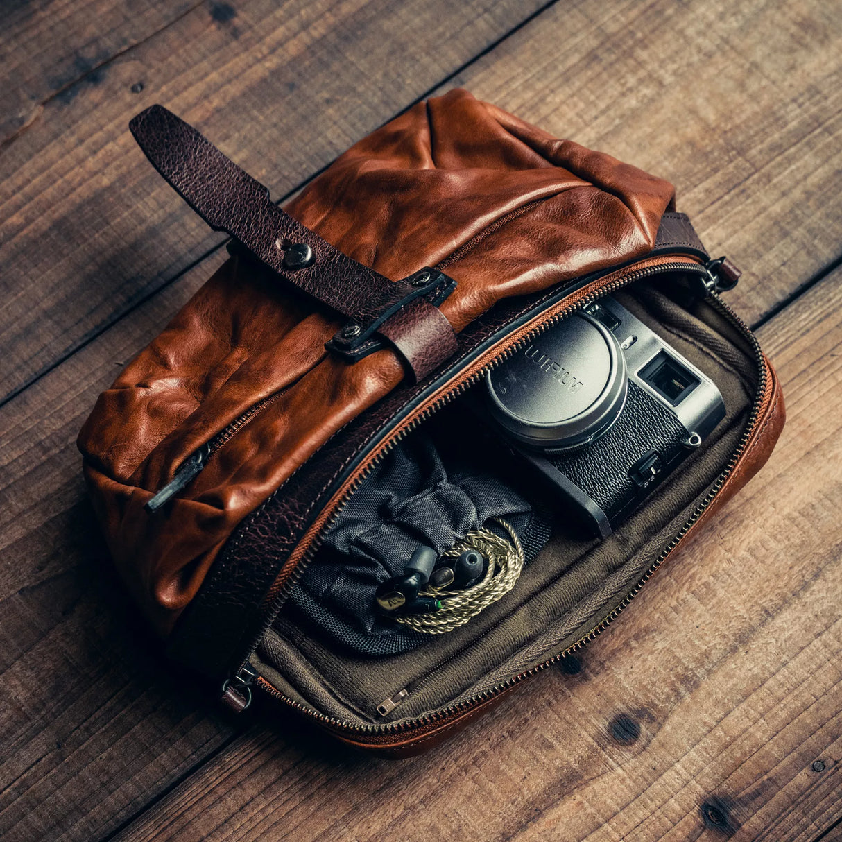 Mini Rider Leather 3.5 L Sling Bag