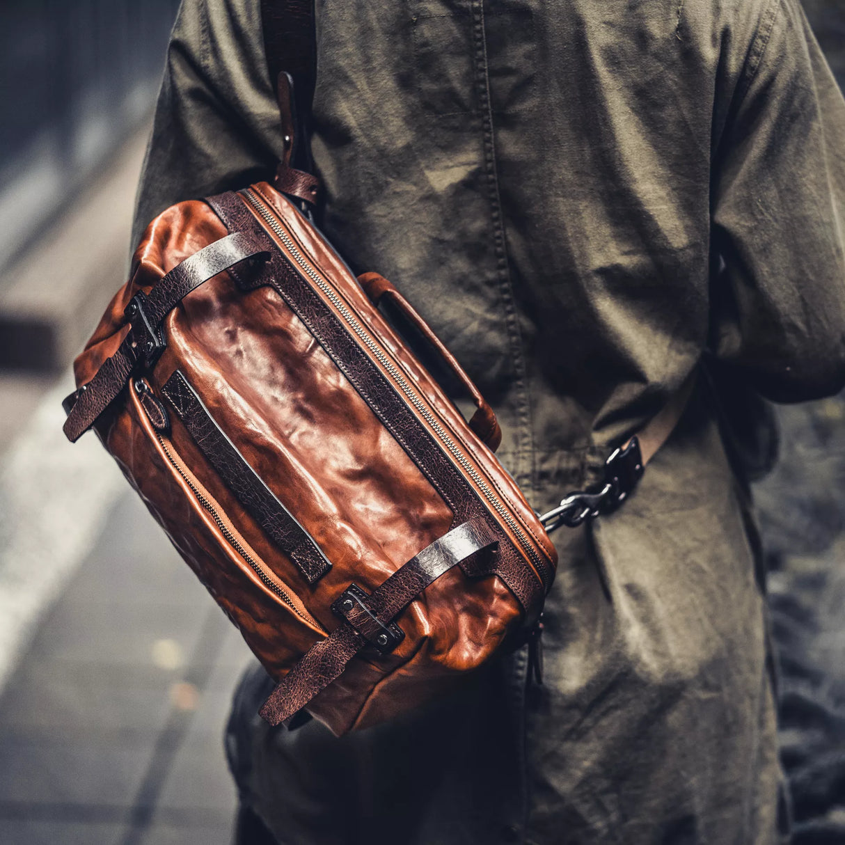 Night Rider Leather 9.5 L Sling Bag