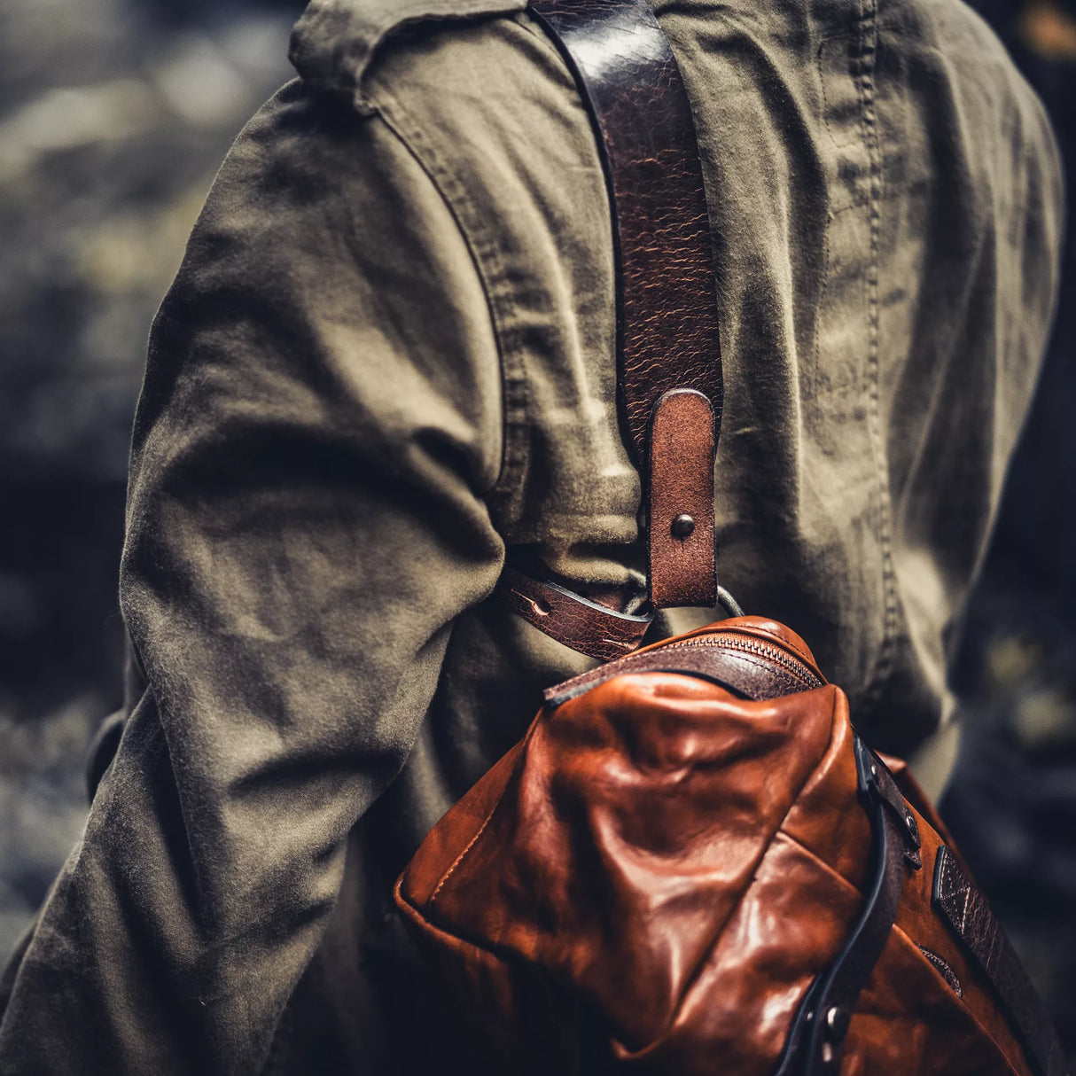 Night Rider Leather 9.5 L Sling Bag