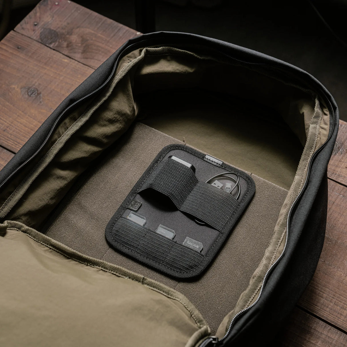 Battery & SD Card Fastener Module (M)