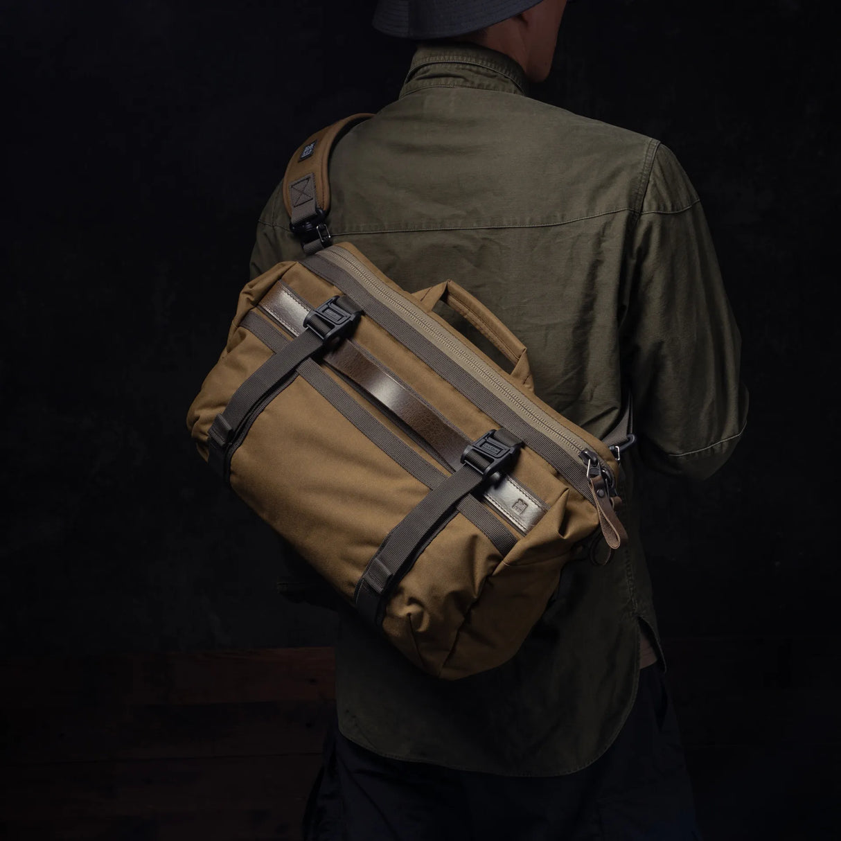 Lightning Rider V2 Sling Bag 13 L