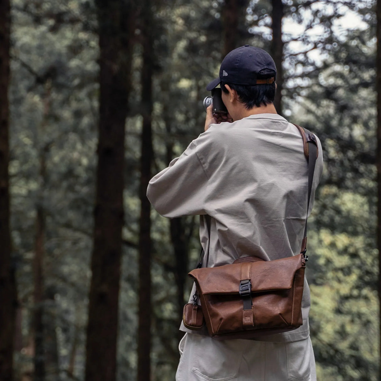 Pilot Leather Travel Camera Bag 7 L