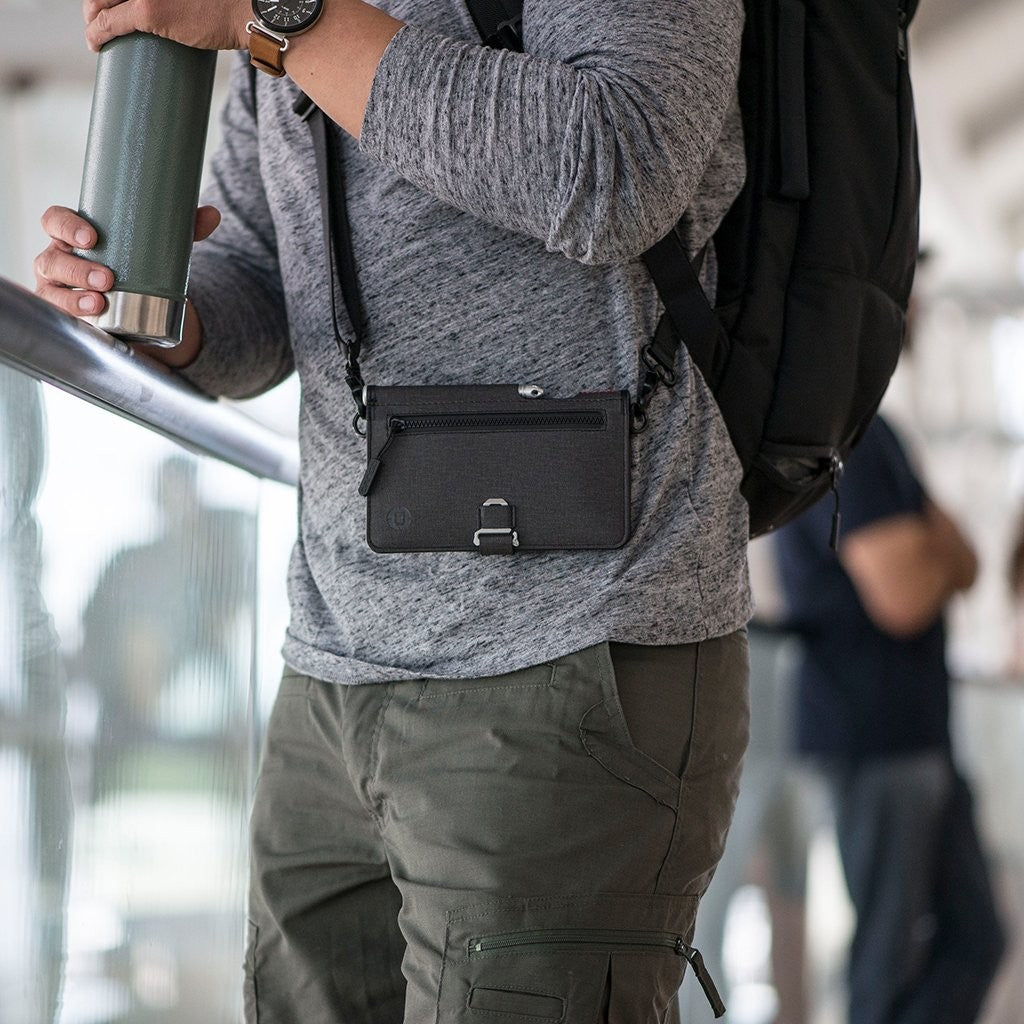 P02 Pioneer - Matkalompakko