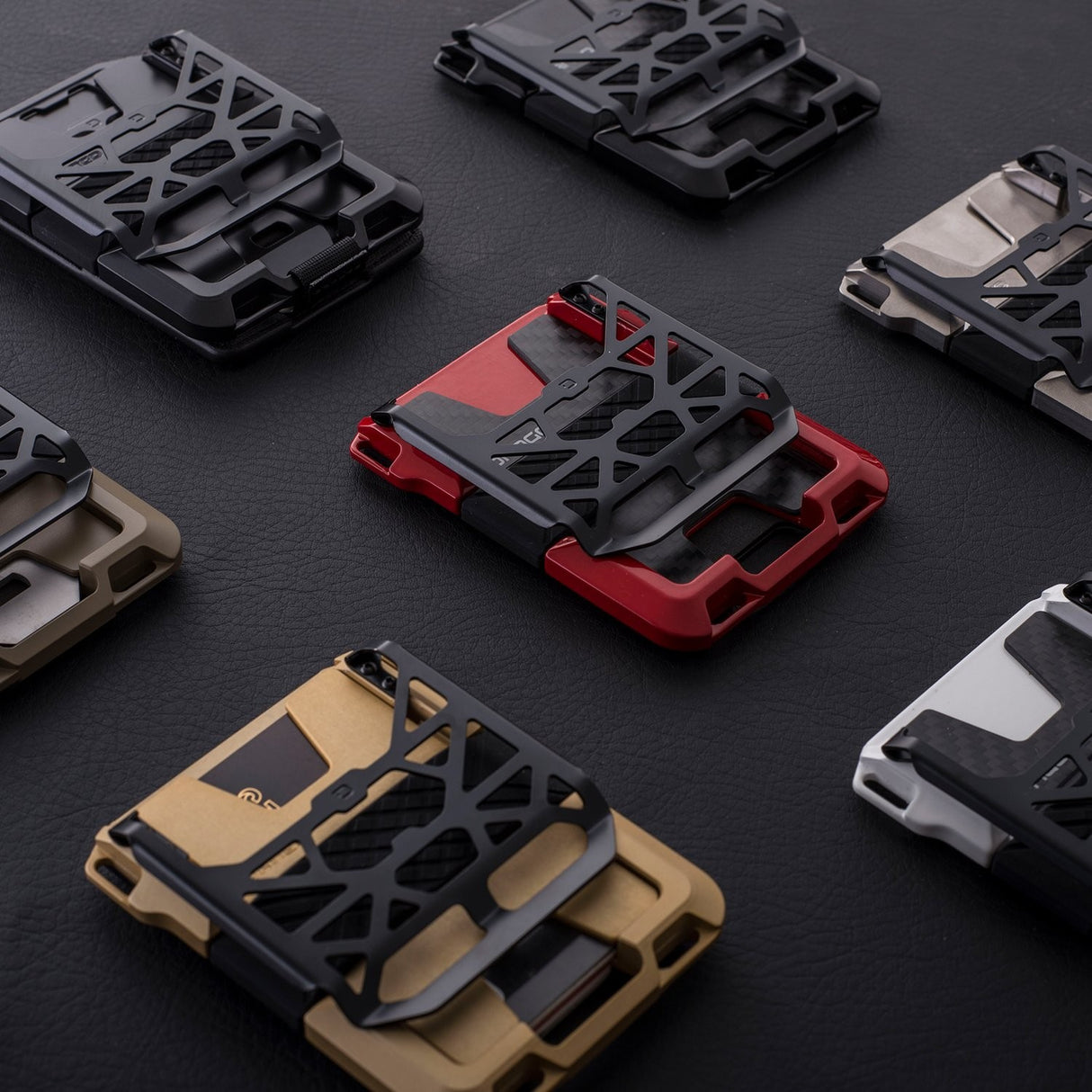 M1 Chassis Clip - Klipsu