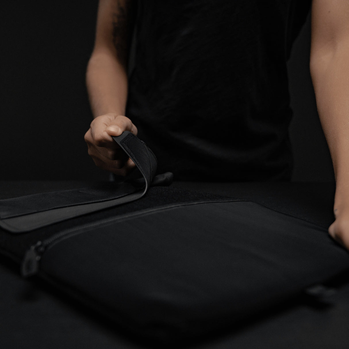 Laptop Base Layer - Suojakotelo