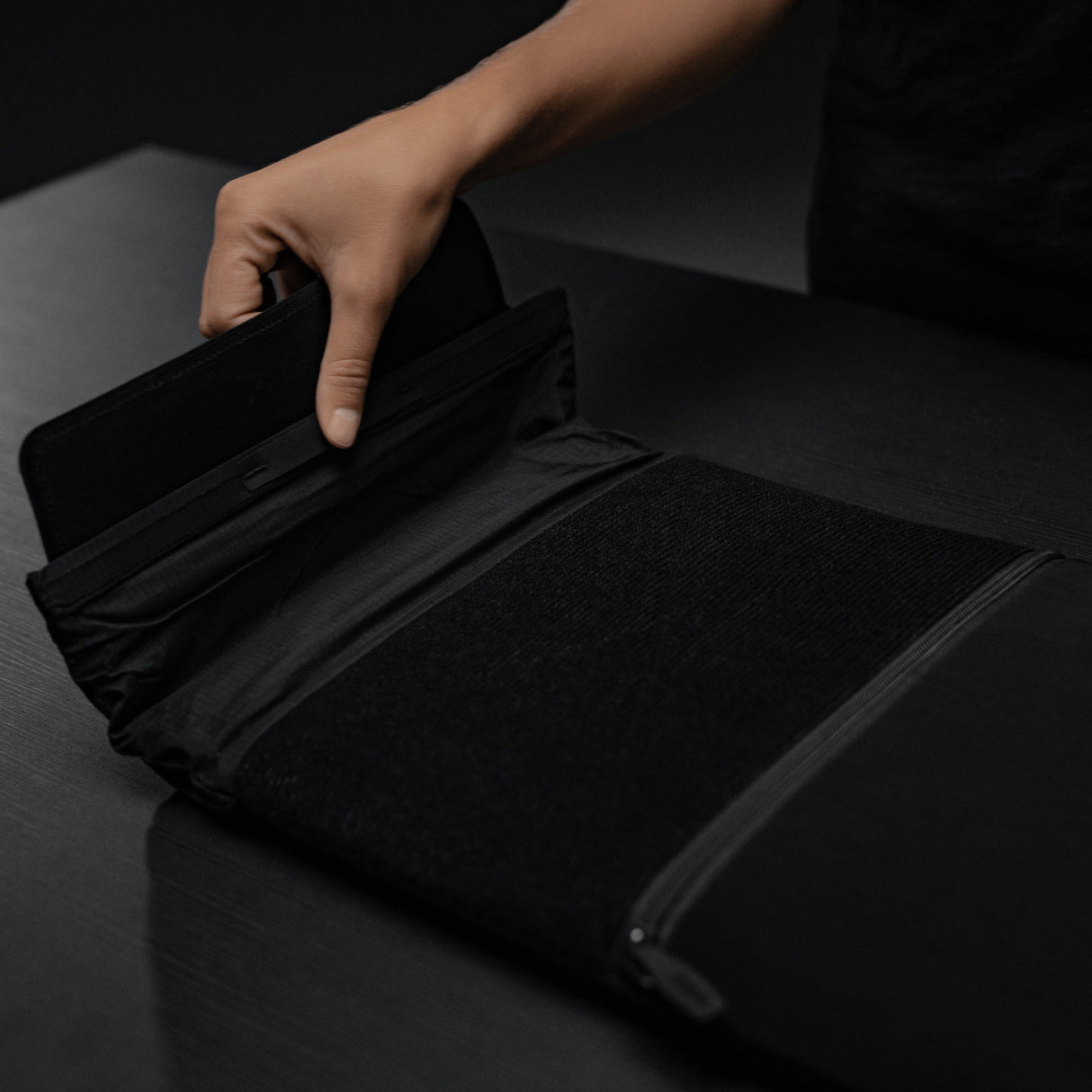 Laptop Base Layer - Suojakotelo