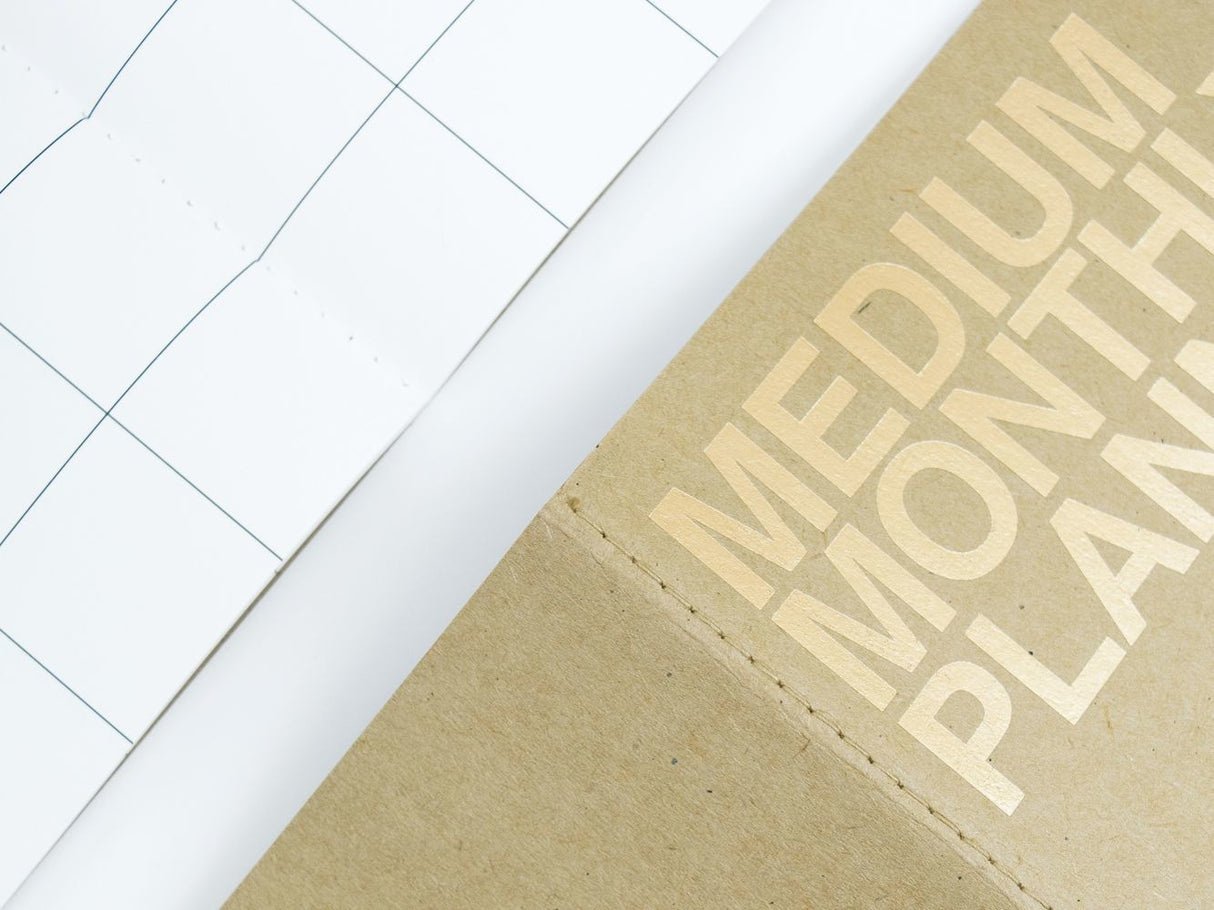 Medium Monthly Planner - Kalenteri