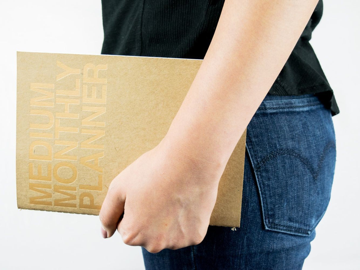 Medium Monthly Planner - Kalenteri