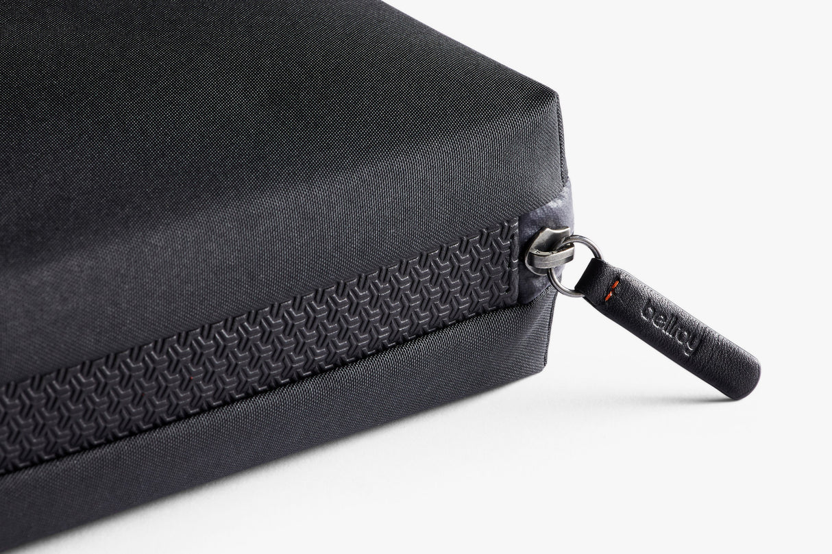 Tech Kit Carryology Edition