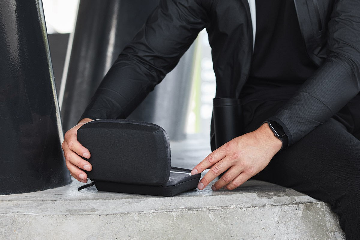 Tech Kit Carryology Edition