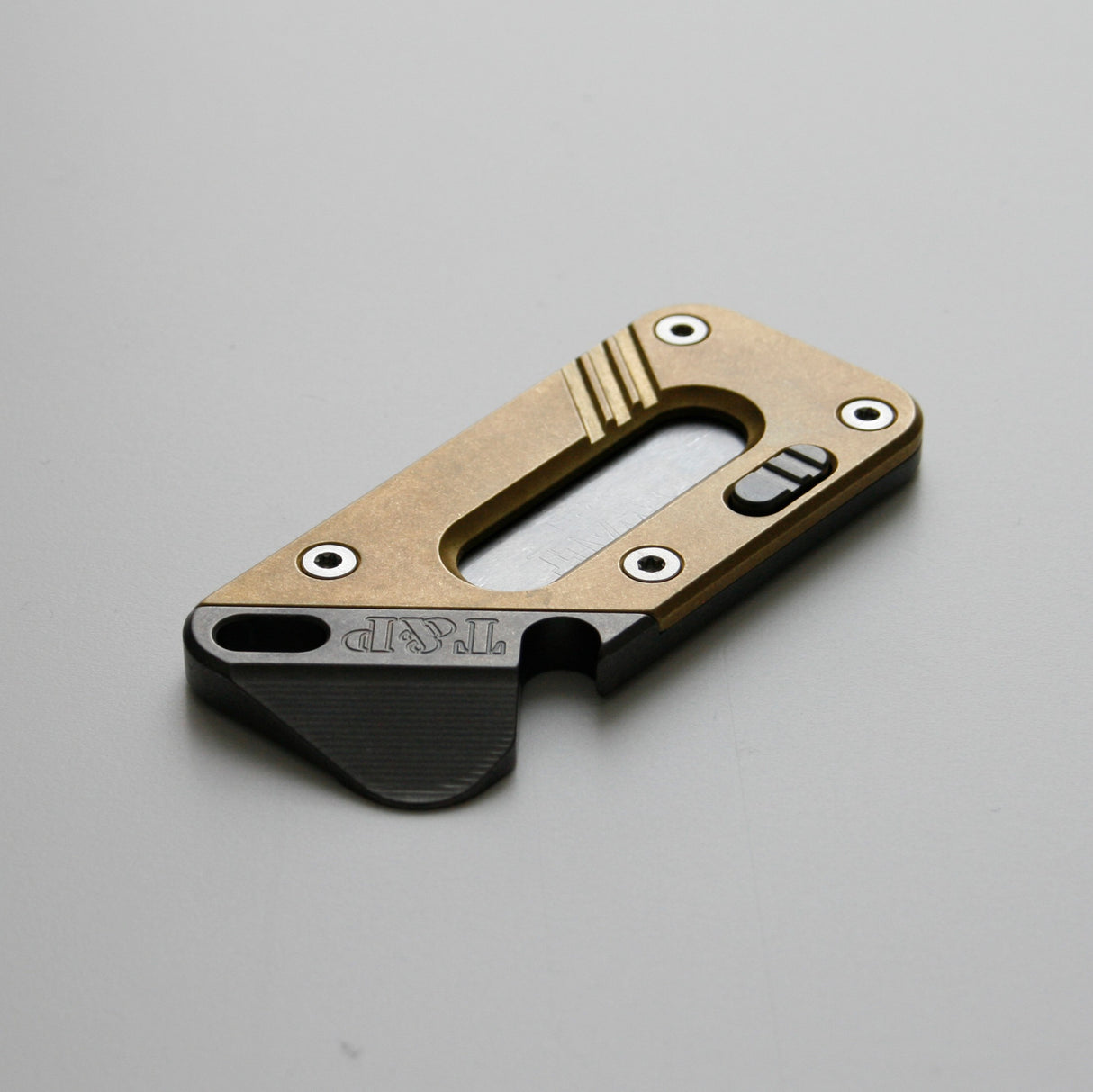 AVIS-PRY Brass Tool