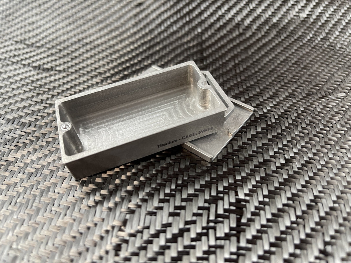 Pocket Strong Box Titanium (Gen 2)