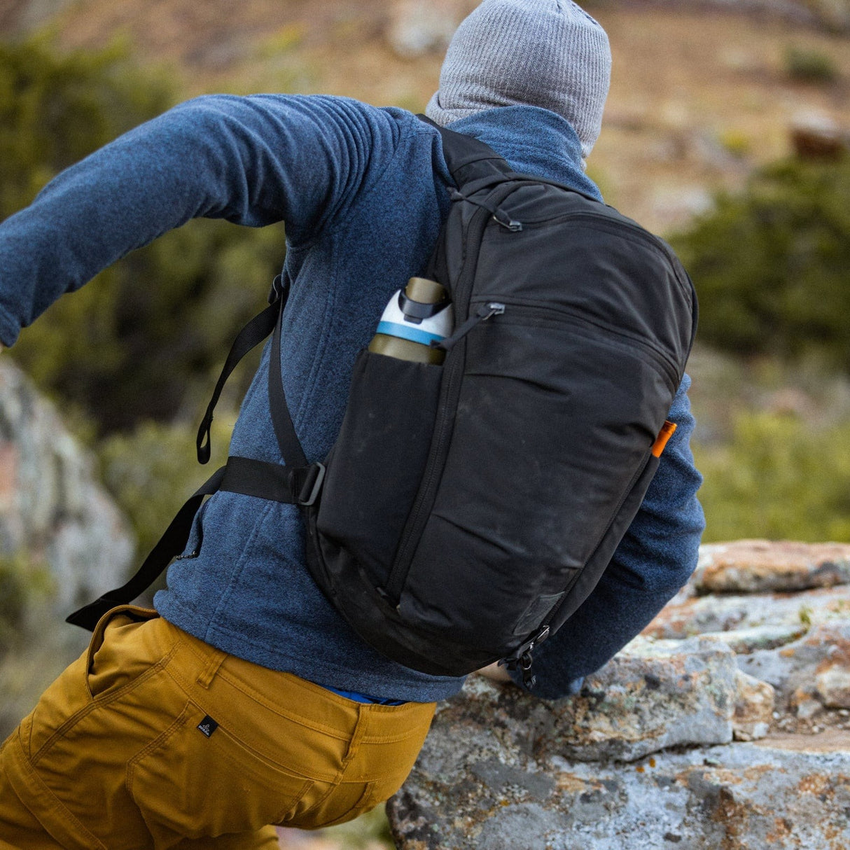 Mountain Panel Loader 22 L Backpack