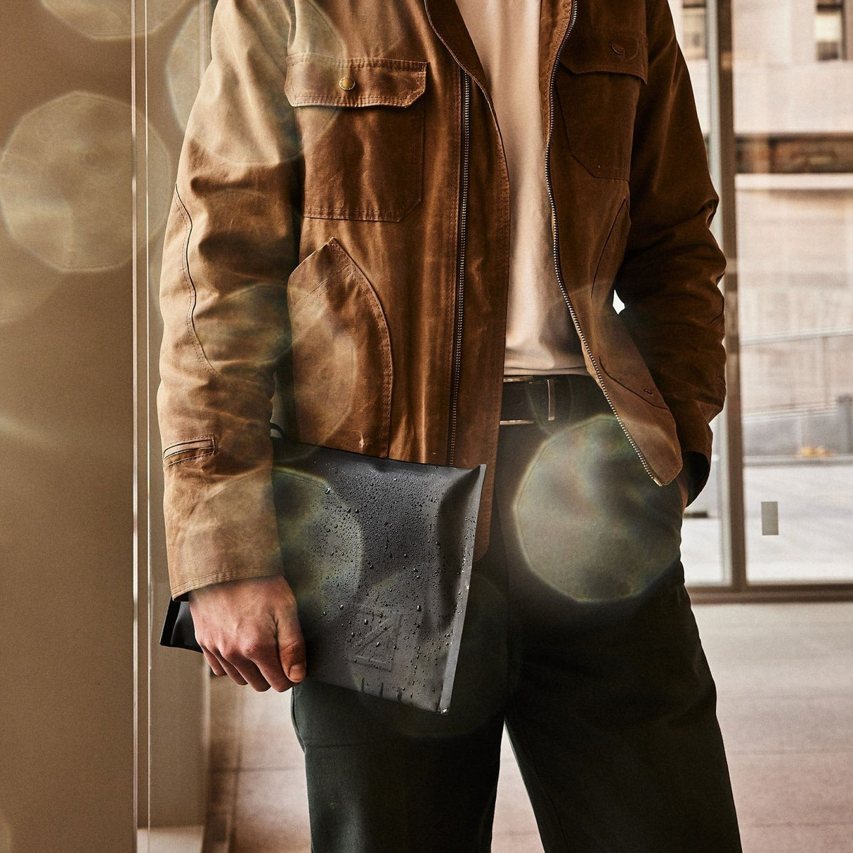 Element Drop In Pouch