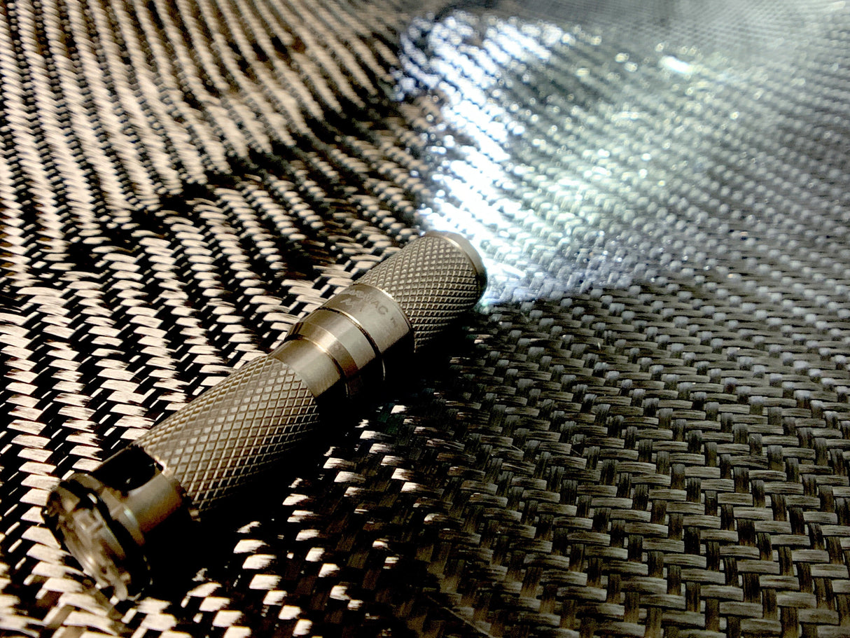 Titanium AAA (Rev 5) - Taskulamppu