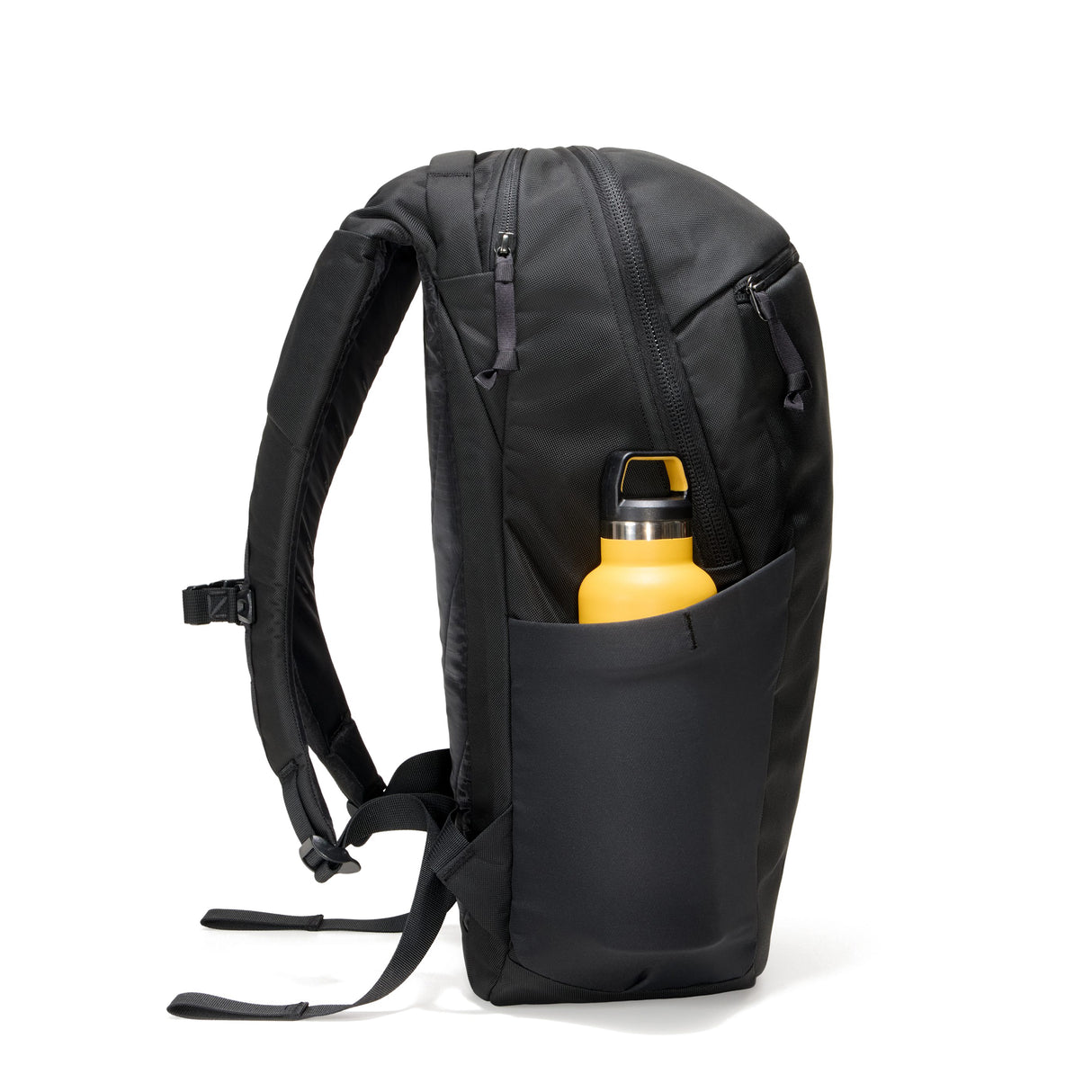 Civic Half Zip 22 L Backpack