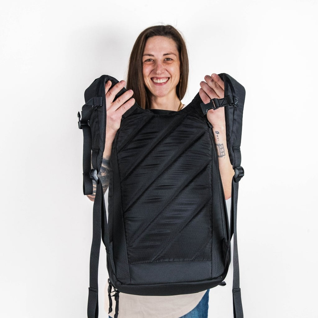 Civic Panel Loader 16 L Backpack