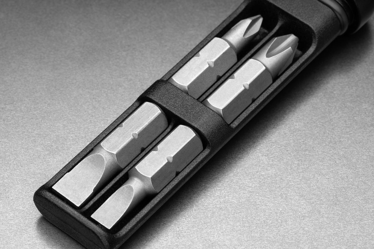 Warrick - Kärkiväännin