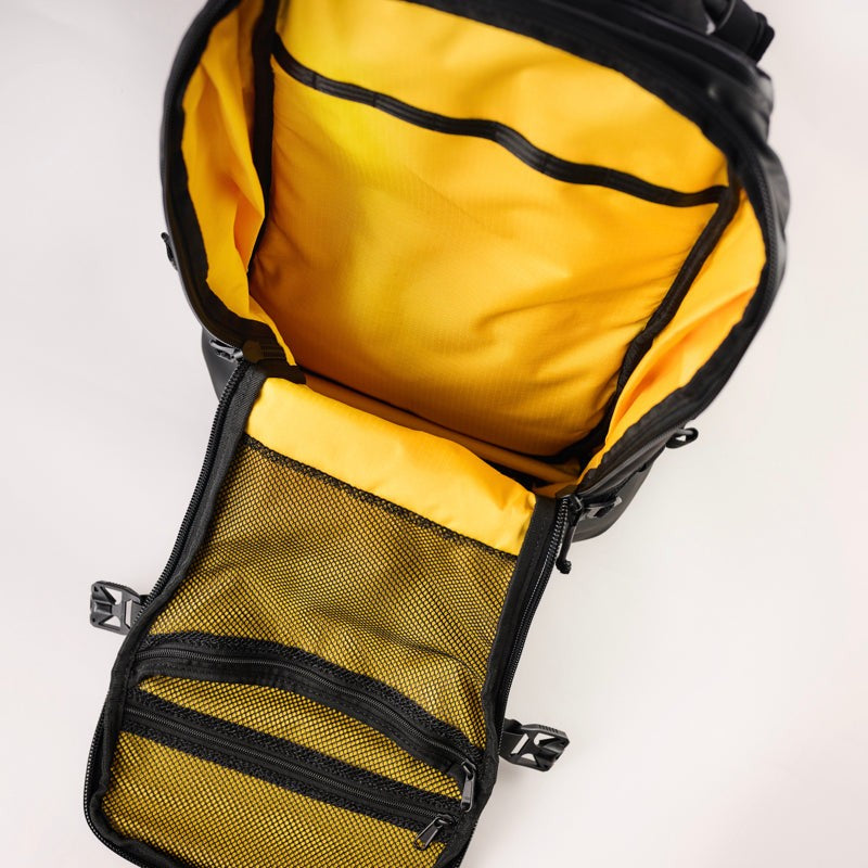 Clamshell 25 Backpack