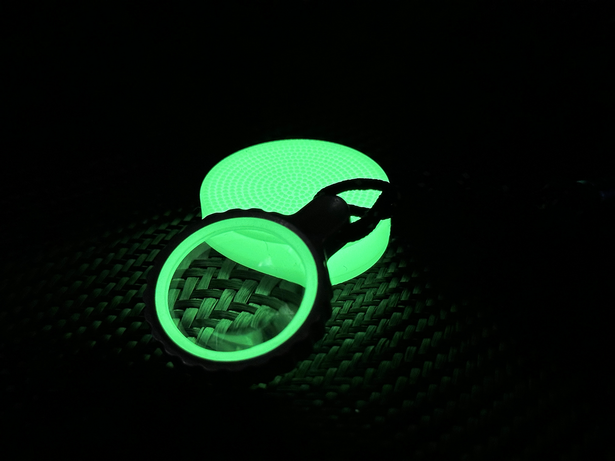 Titan Zoom Pocket Magnifier