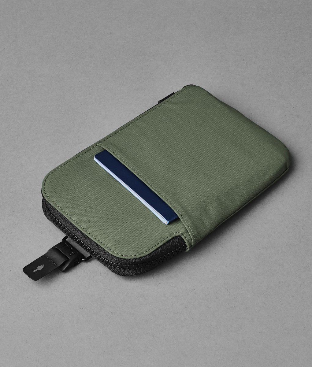 Zip Travel Wallet