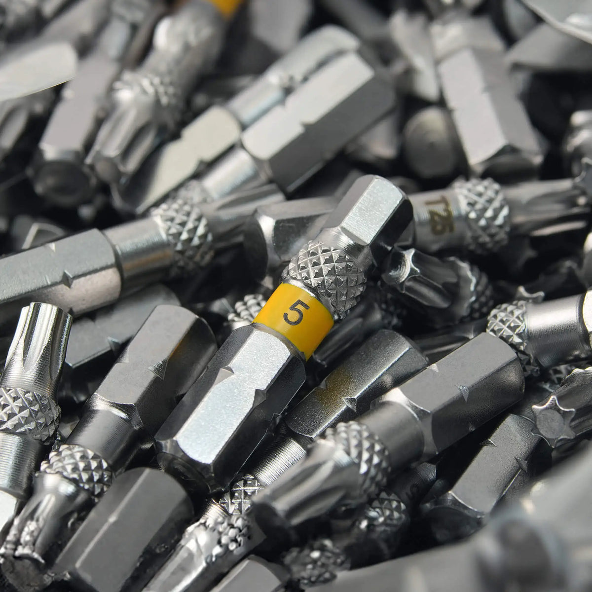 711L KnurlGrip Hex Bit Set