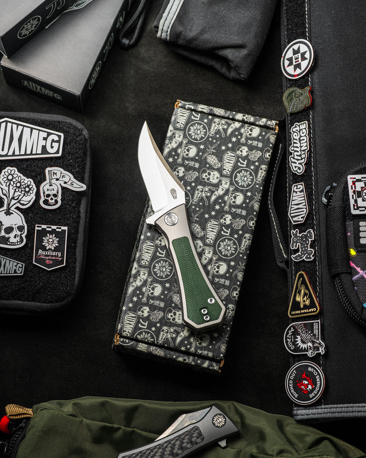 Pocket Bowie Deadhead Frame Lock Knife