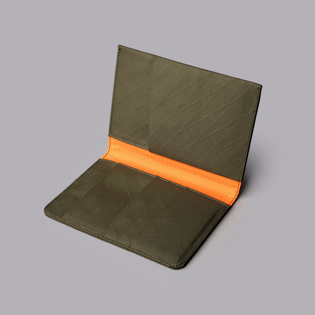 Ark Bifold Passport Wallet