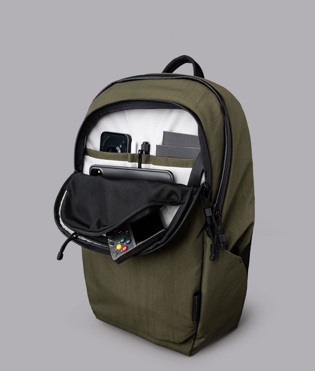 Bravo Backpack 23 L