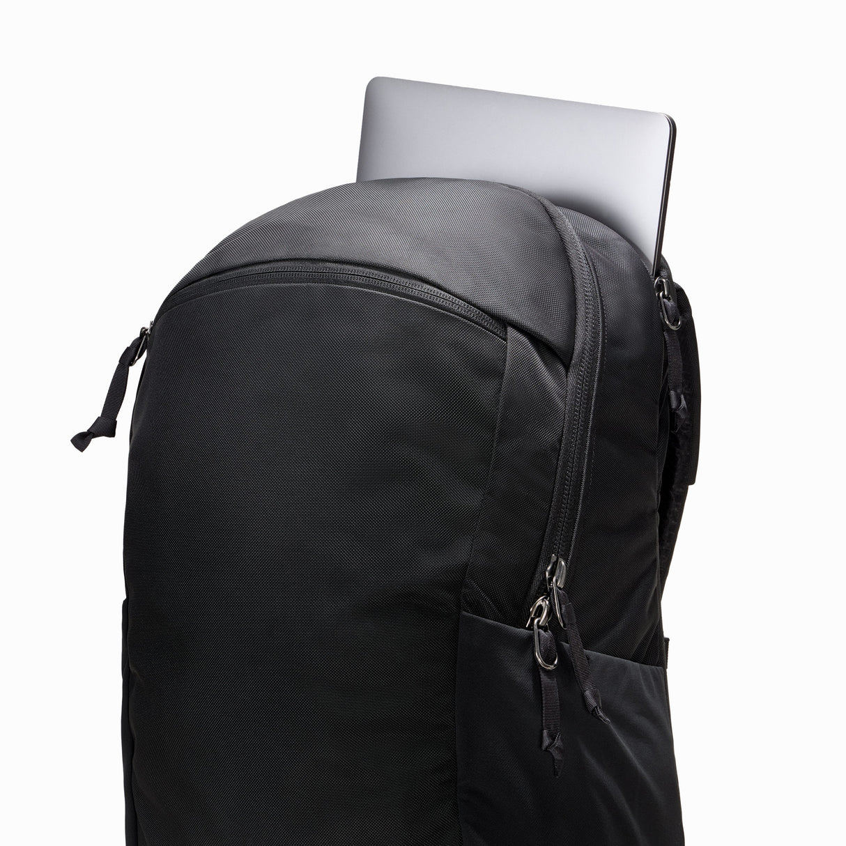 Civic Half Zip 26 L Backpack