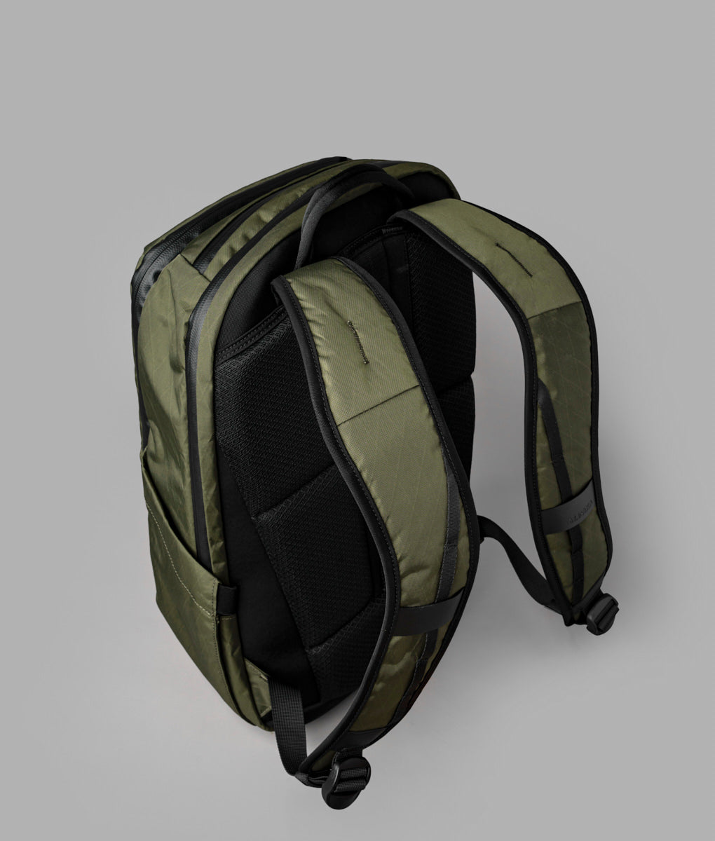 Elements Pro Backpack