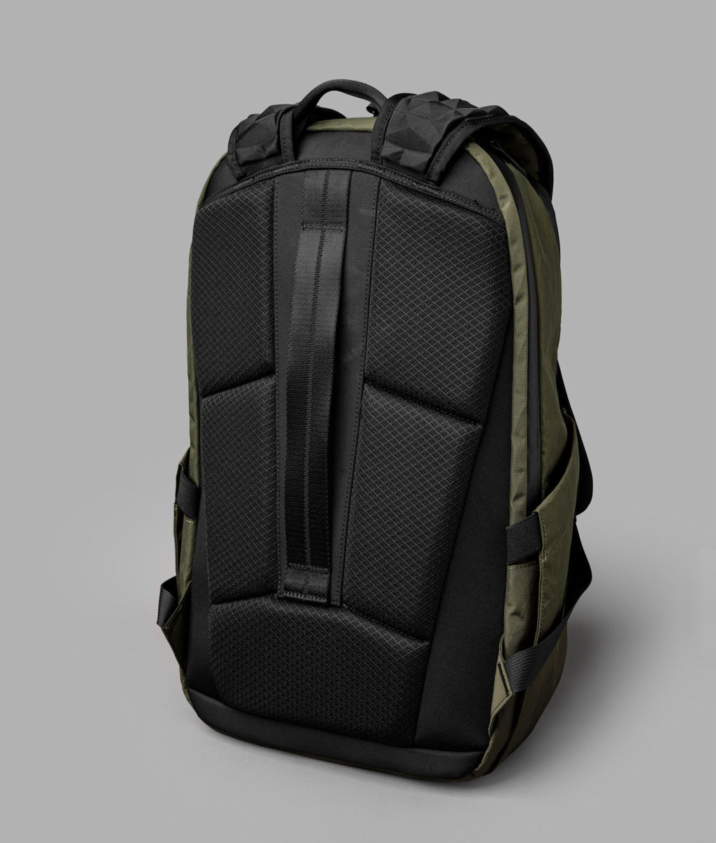 Elements Pro Backpack