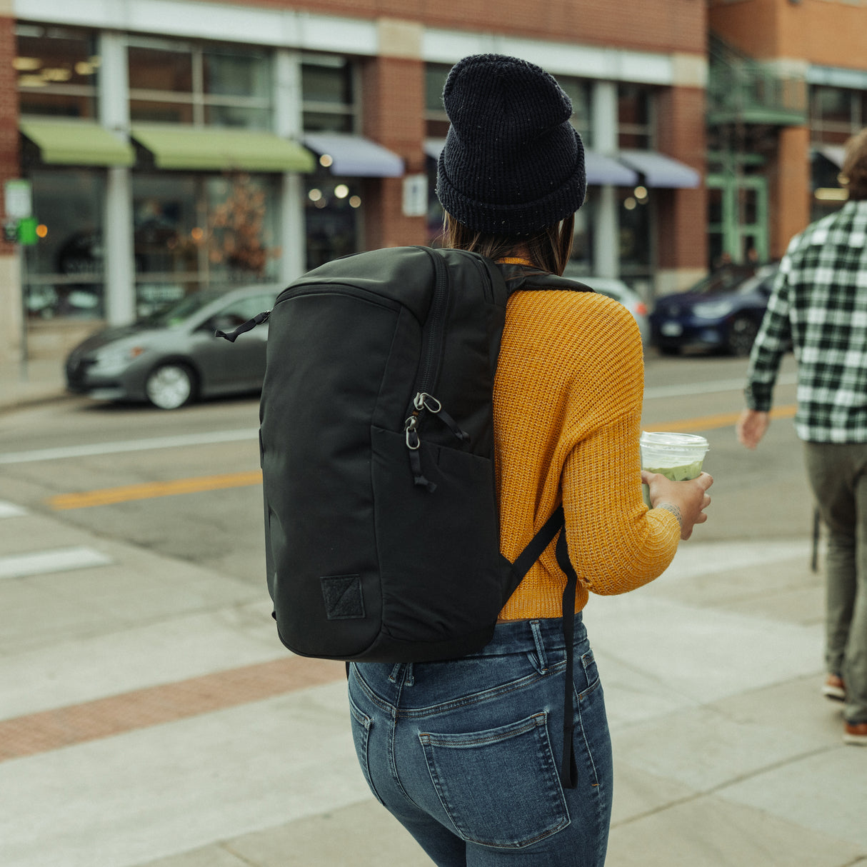Civic Half Zip 22 L Backpack