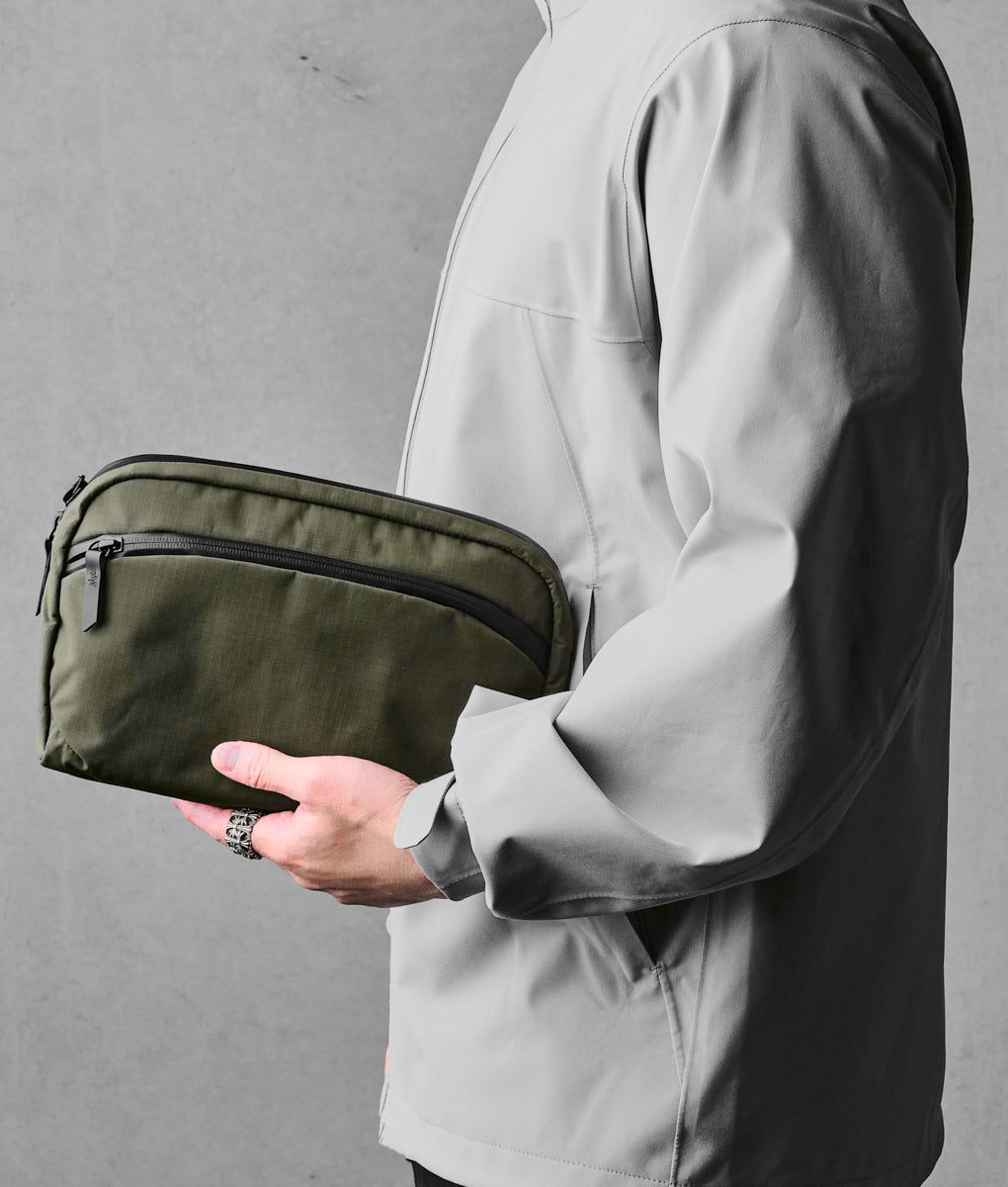 Flight Sling 2 L - Laukku