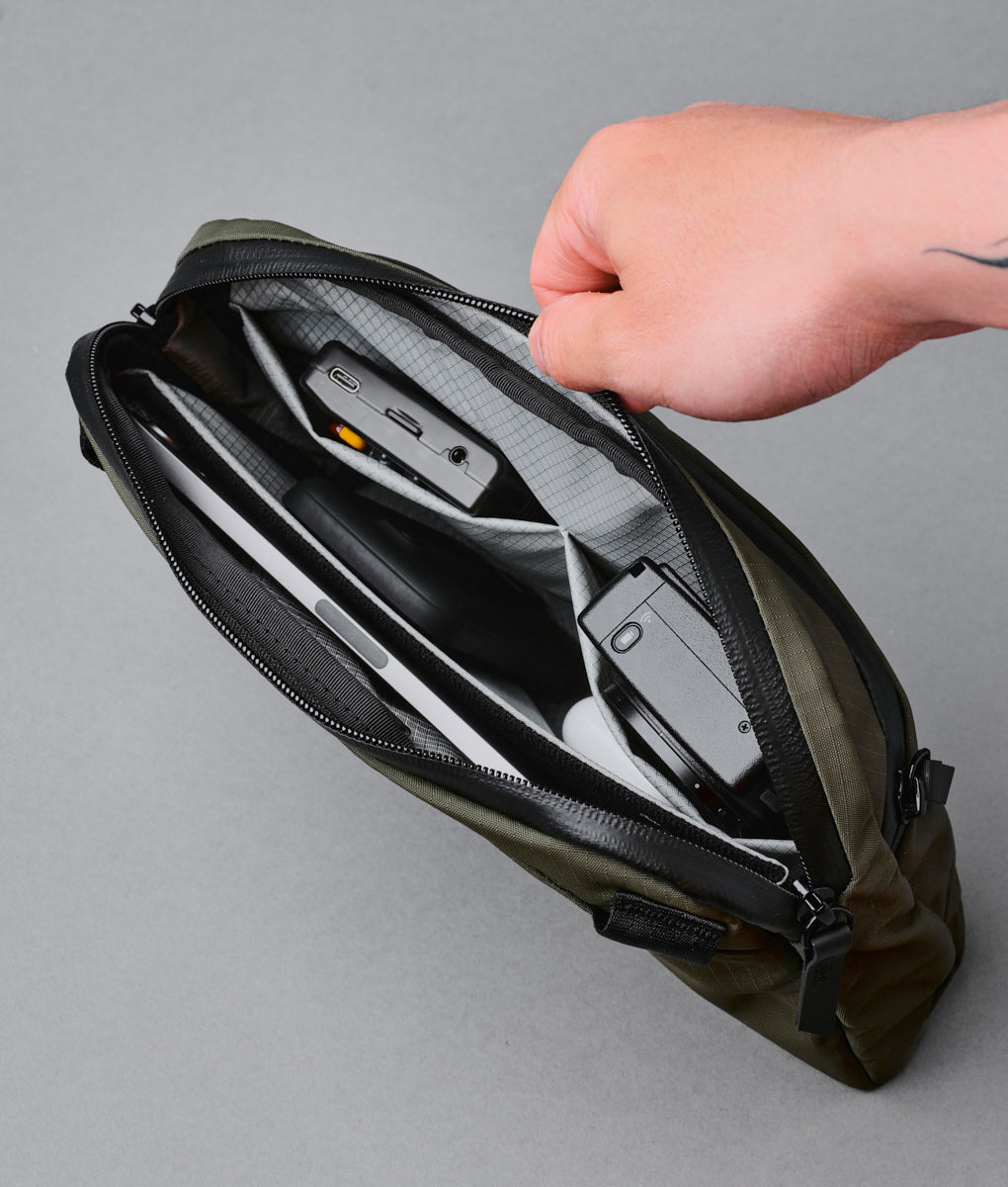 Flight Sling 2 L - Laukku