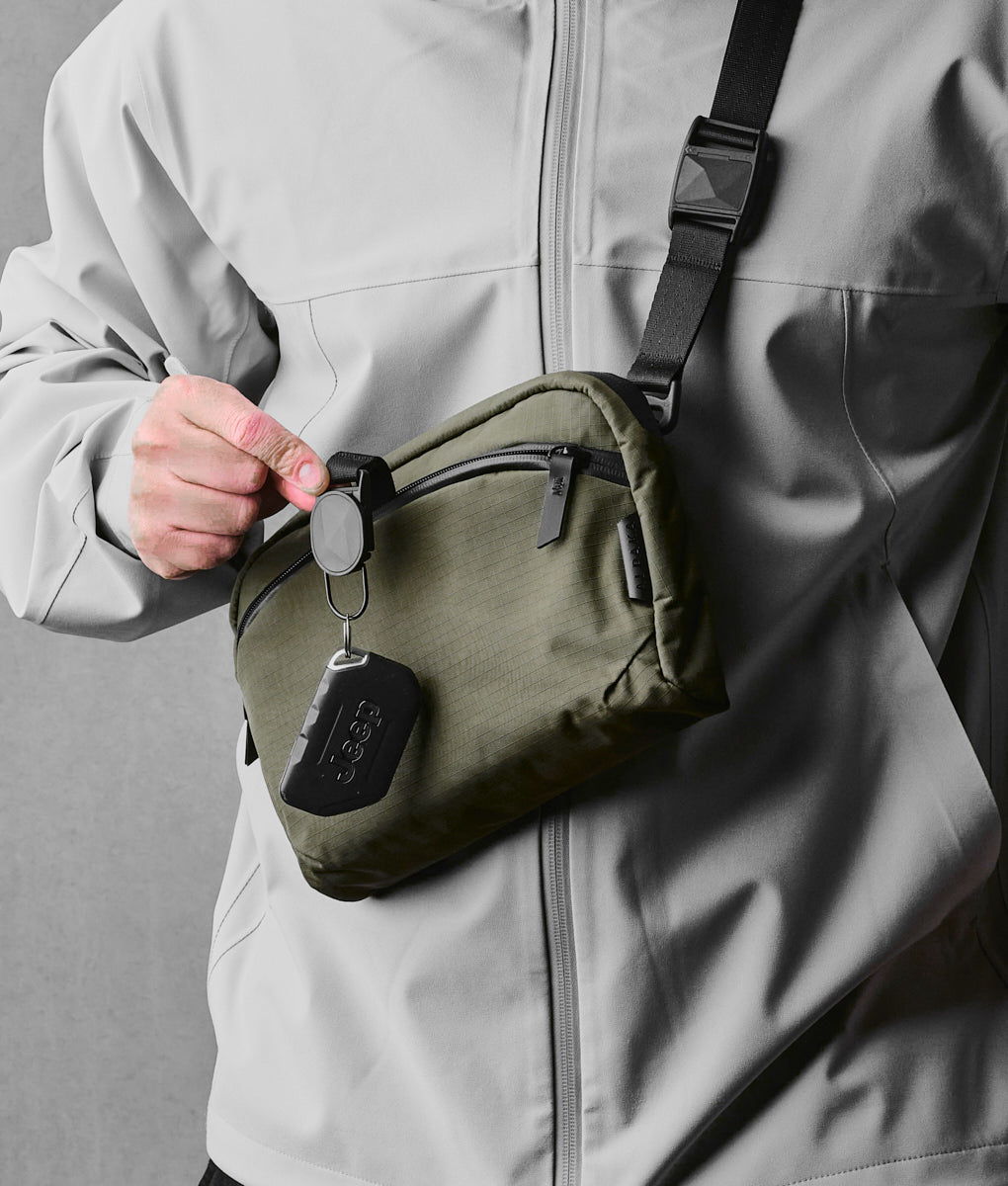 Flight Sling 2 L - Laukku