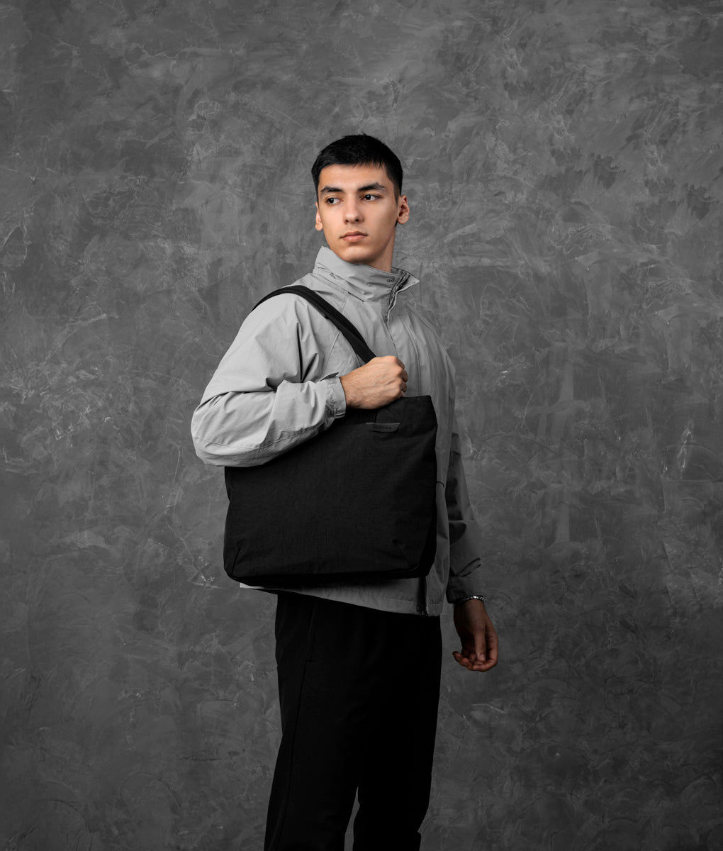 Flight Tote - Laukku